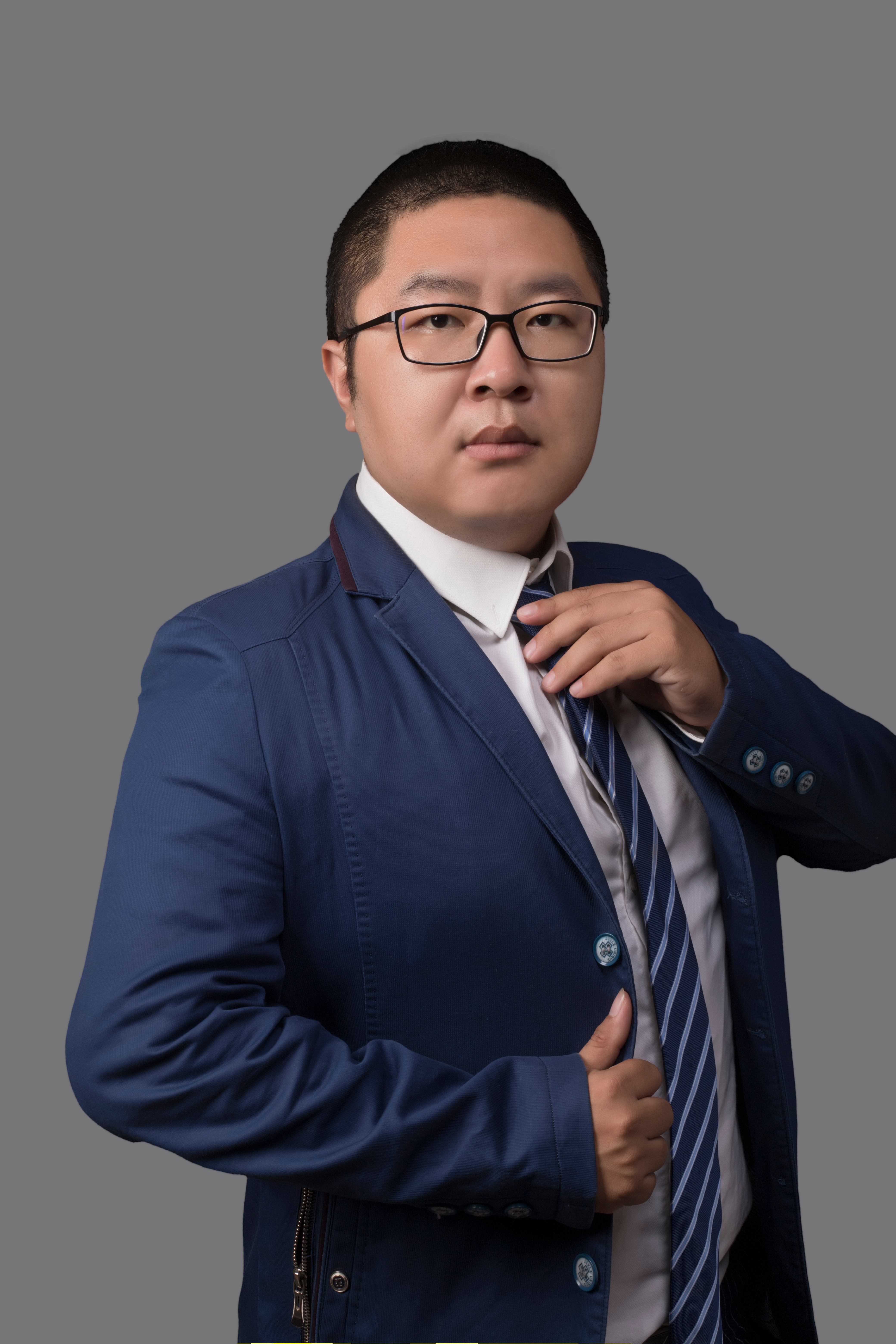 余诗俊